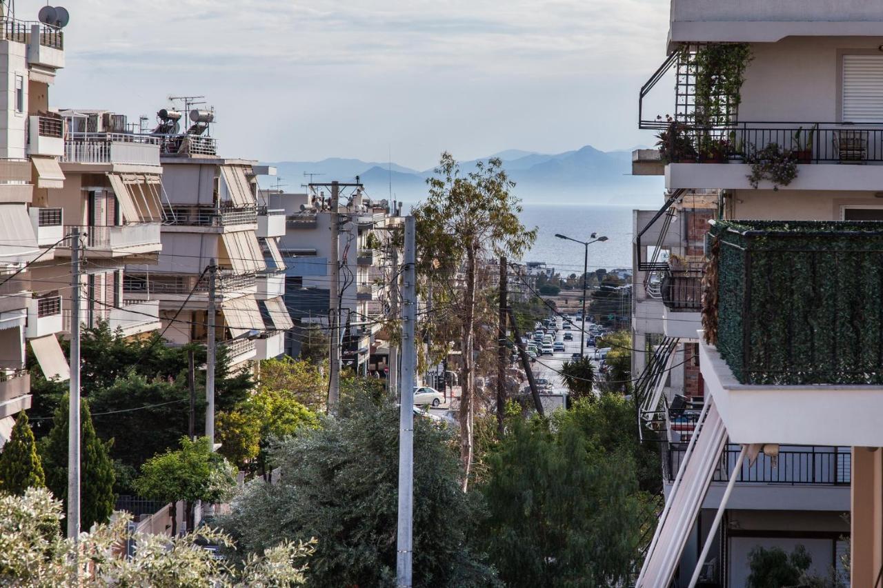 Sunny Apartment Near Metro Station Athena Bagian luar foto